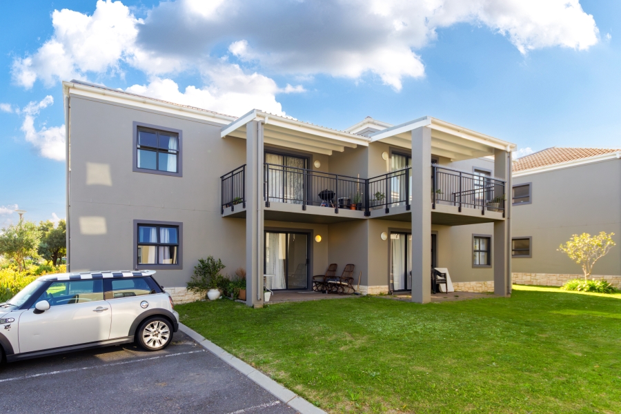 2 Bedroom Property for Sale in Heritage Park Western Cape